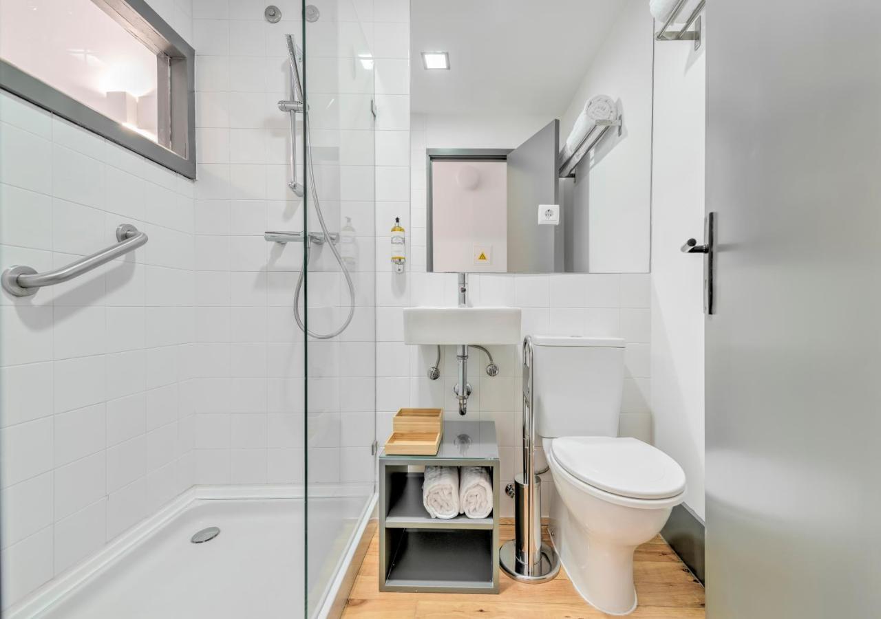 Oporto Street Fonte Taurina - Riverfront Suites (Adults Only) Exterior photo