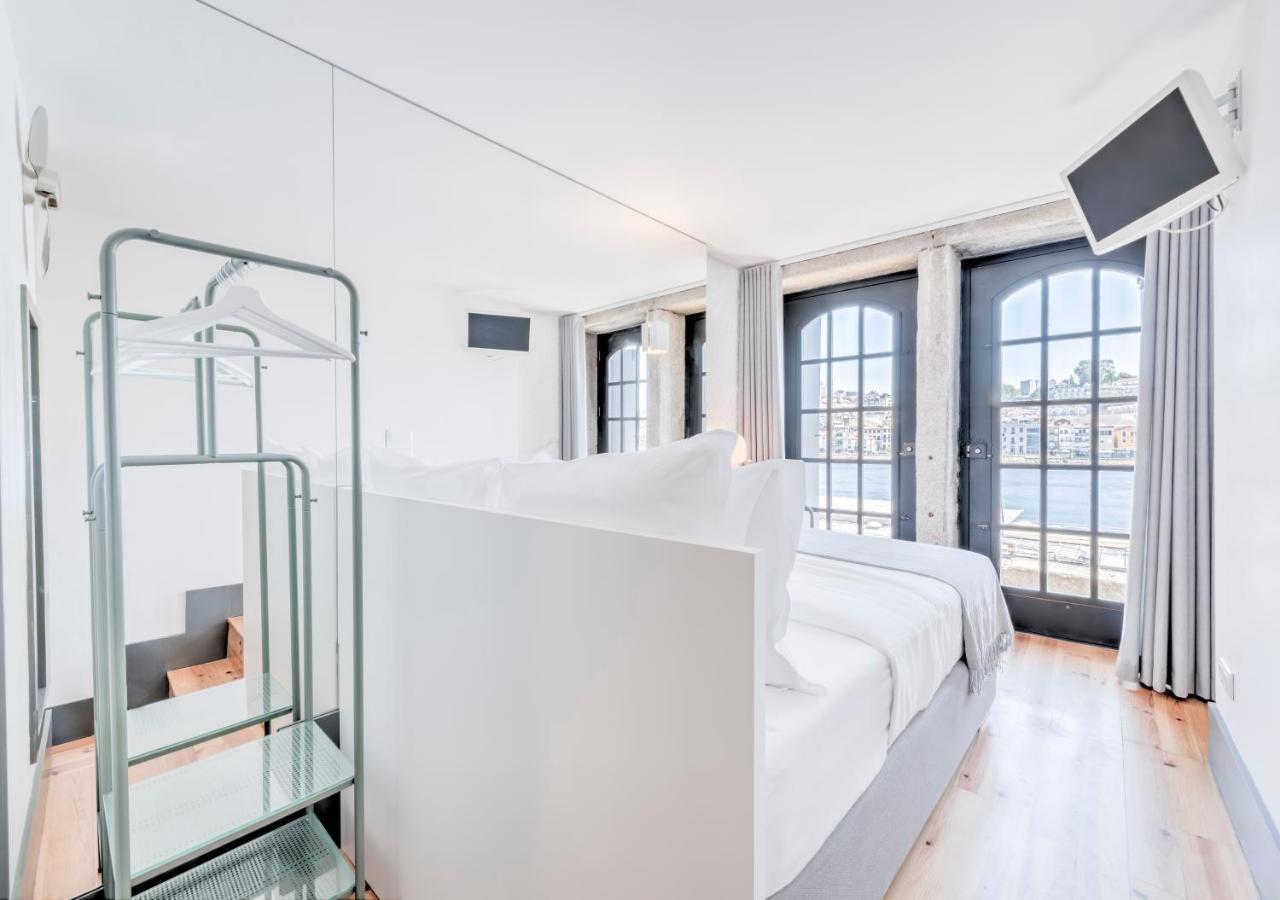 Oporto Street Fonte Taurina - Riverfront Suites (Adults Only) Exterior photo