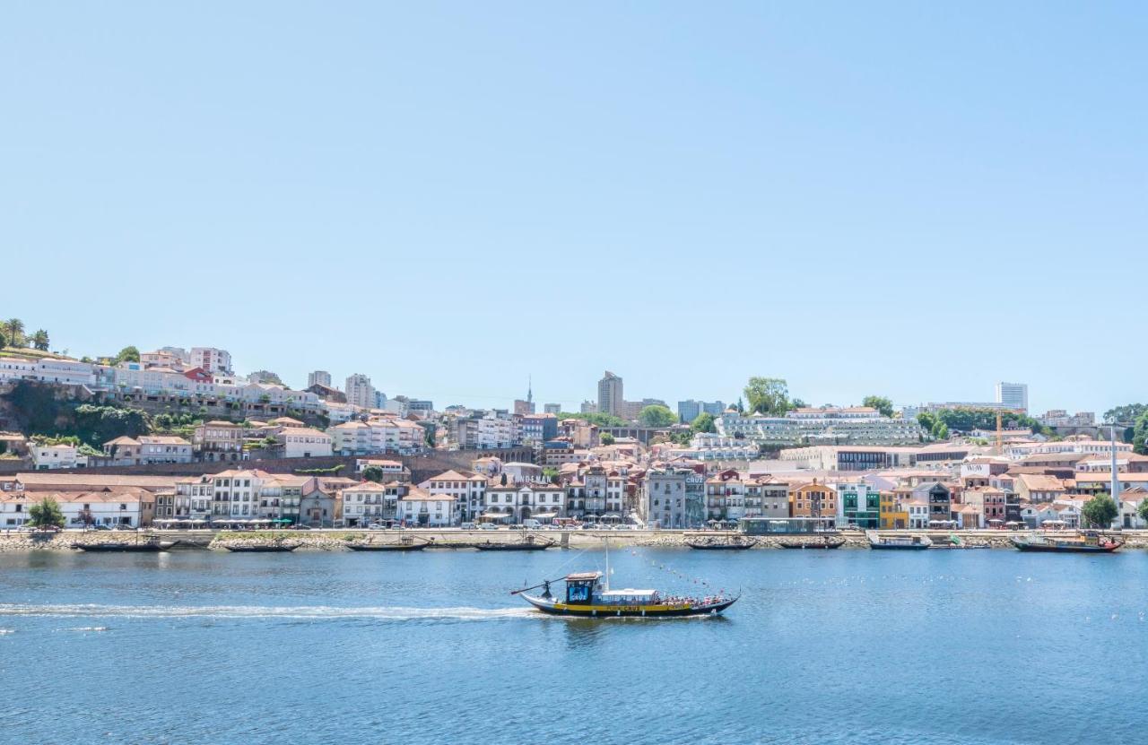 Oporto Street Fonte Taurina - Riverfront Suites (Adults Only) Exterior photo