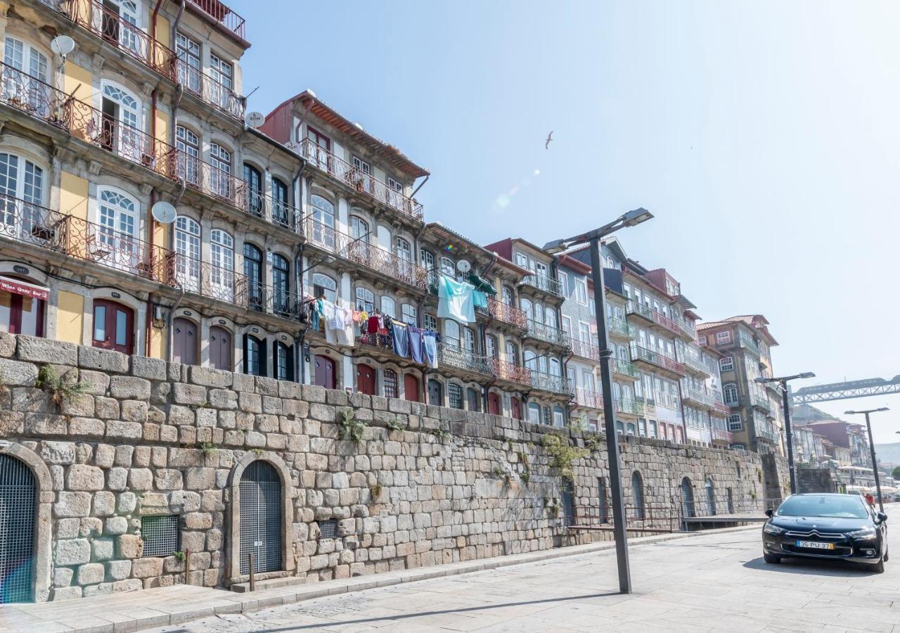 Oporto Street Fonte Taurina - Riverfront Suites (Adults Only) Exterior photo